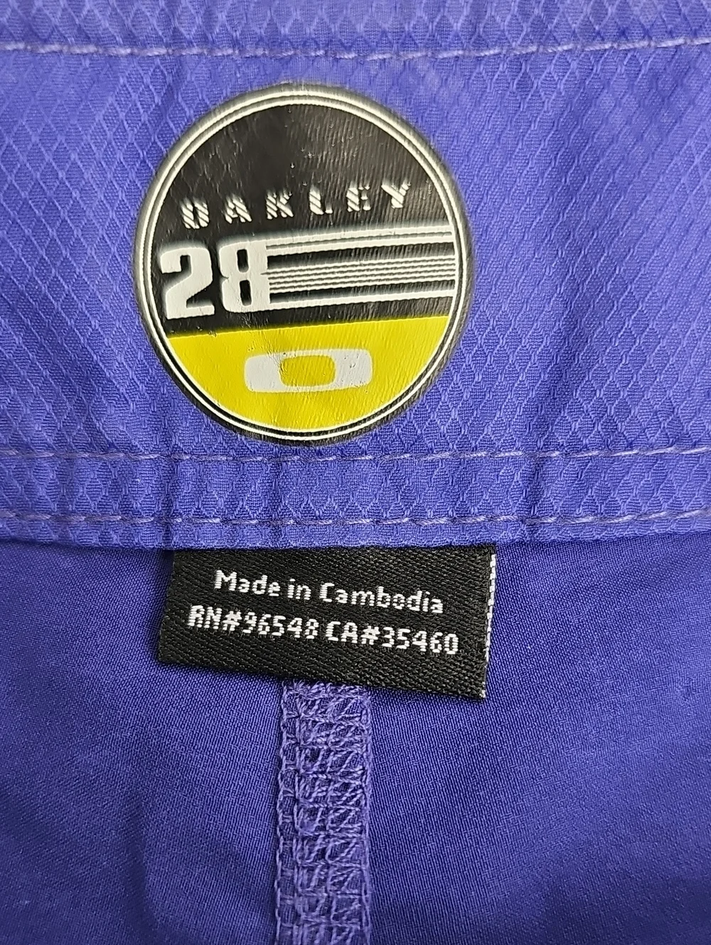 Oakley Men’s Blue Graphic Print Board Shorts Swim Trunks Size 28
